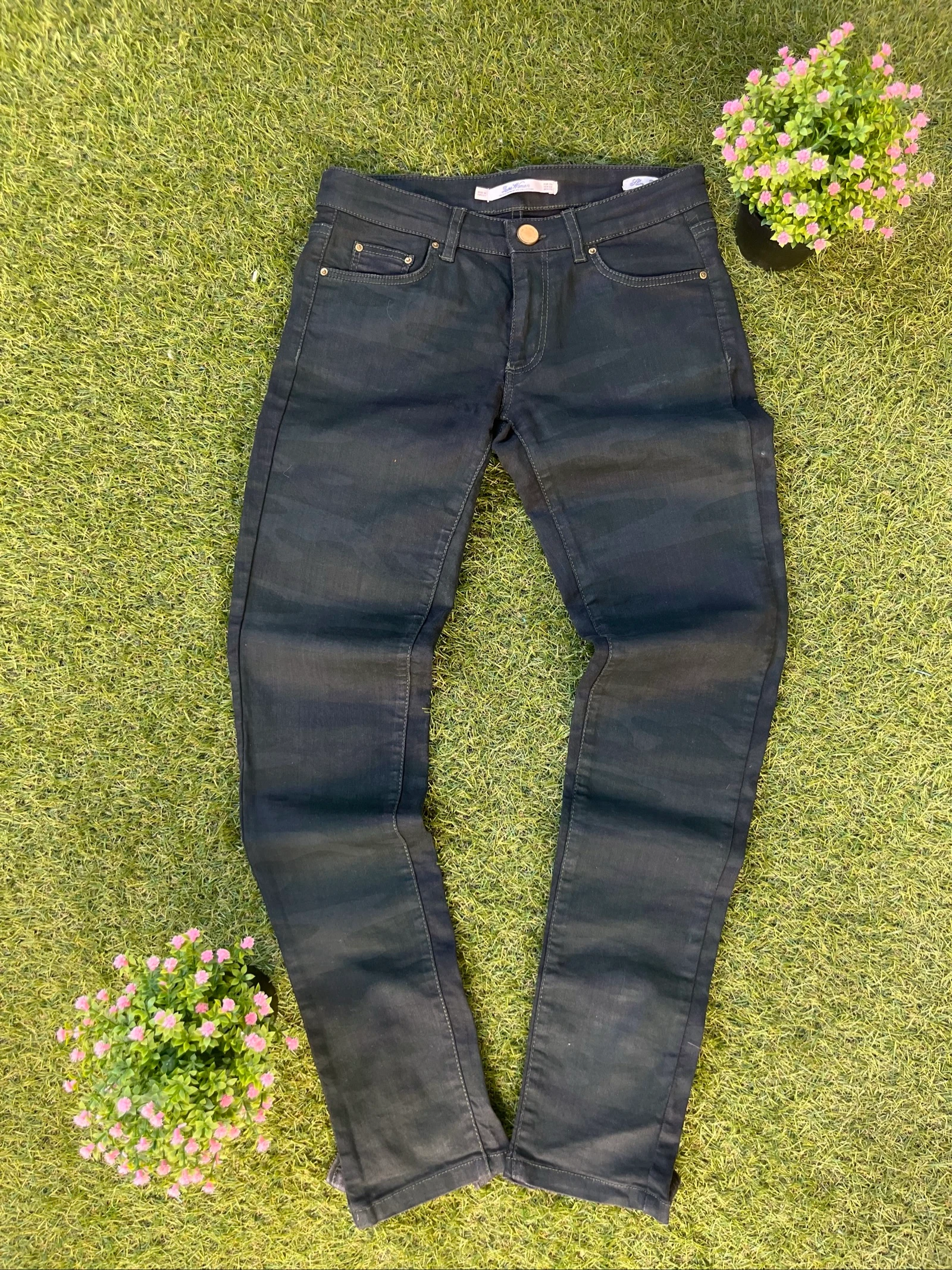 Pantalón Skinny Negro Camuflaje | Talla S | Cremalleras Doradas